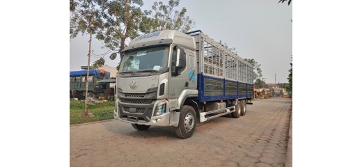 Ô TÔ TẢI CÓ MUI 3 CHÂN (6X4 - MỞ VĨ) 