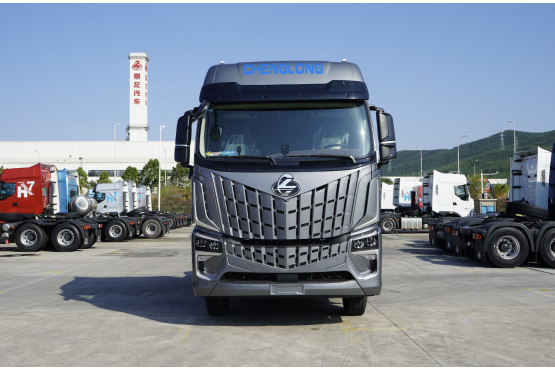 ĐẦU KÉO CHENGLONG 470HP HK