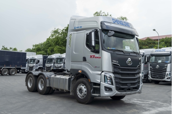 ĐẦU KÉO CHENGLONG 385HP POWER (GIẰNG V)