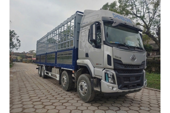 XE TẢI 4 CHÂN MUI BẠT 290HP - TRỤ RÚT 2 VÀ 4