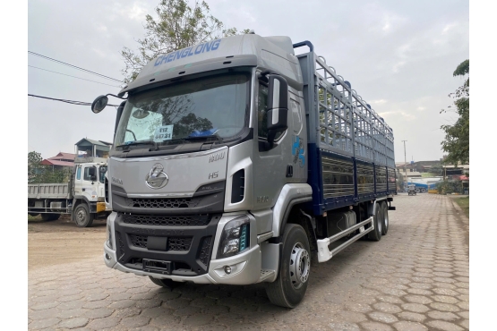 Ô TÔ TẢI MUI BẠT 3 CHÂN (6X2)