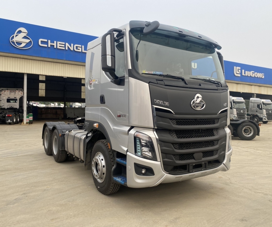 ĐẦU KÉO CHENGLONG 420HP POWER (01 GIƯỜNG)