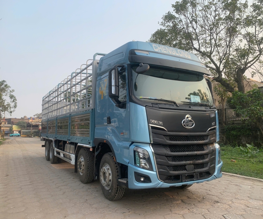 TẢI THÙNG 4 CHÂN H7 330HP (TIÊU CHUẨN HP)