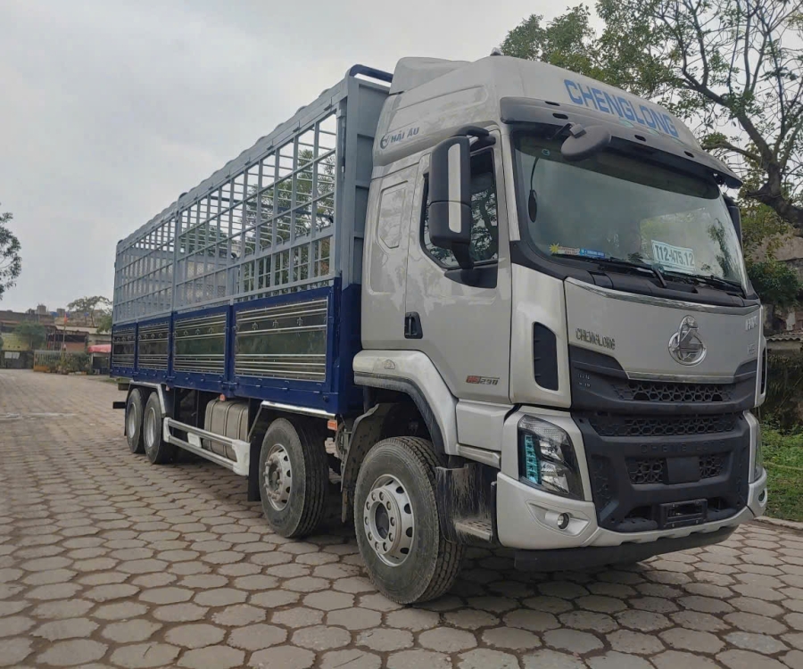 XE TẢI 4 CHÂN MUI BẠT 290HP - TRỤ RÚT 2 VÀ 4